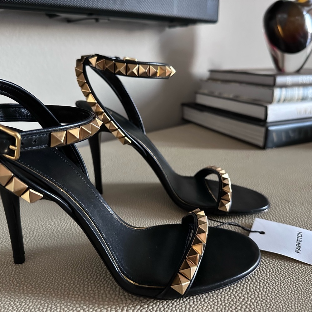 Valentino Garavani NWT Black and Gold Studded Heels